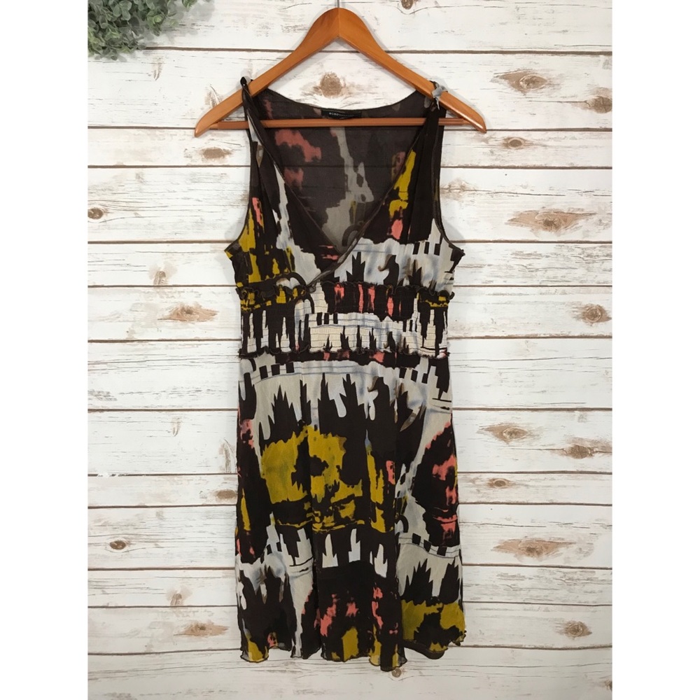 BCBG MAXAZRIA SLEEVELESS DRESS SIZE M